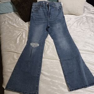 Women's Blue Flared Jeans By No Boundries Size 15. EUC